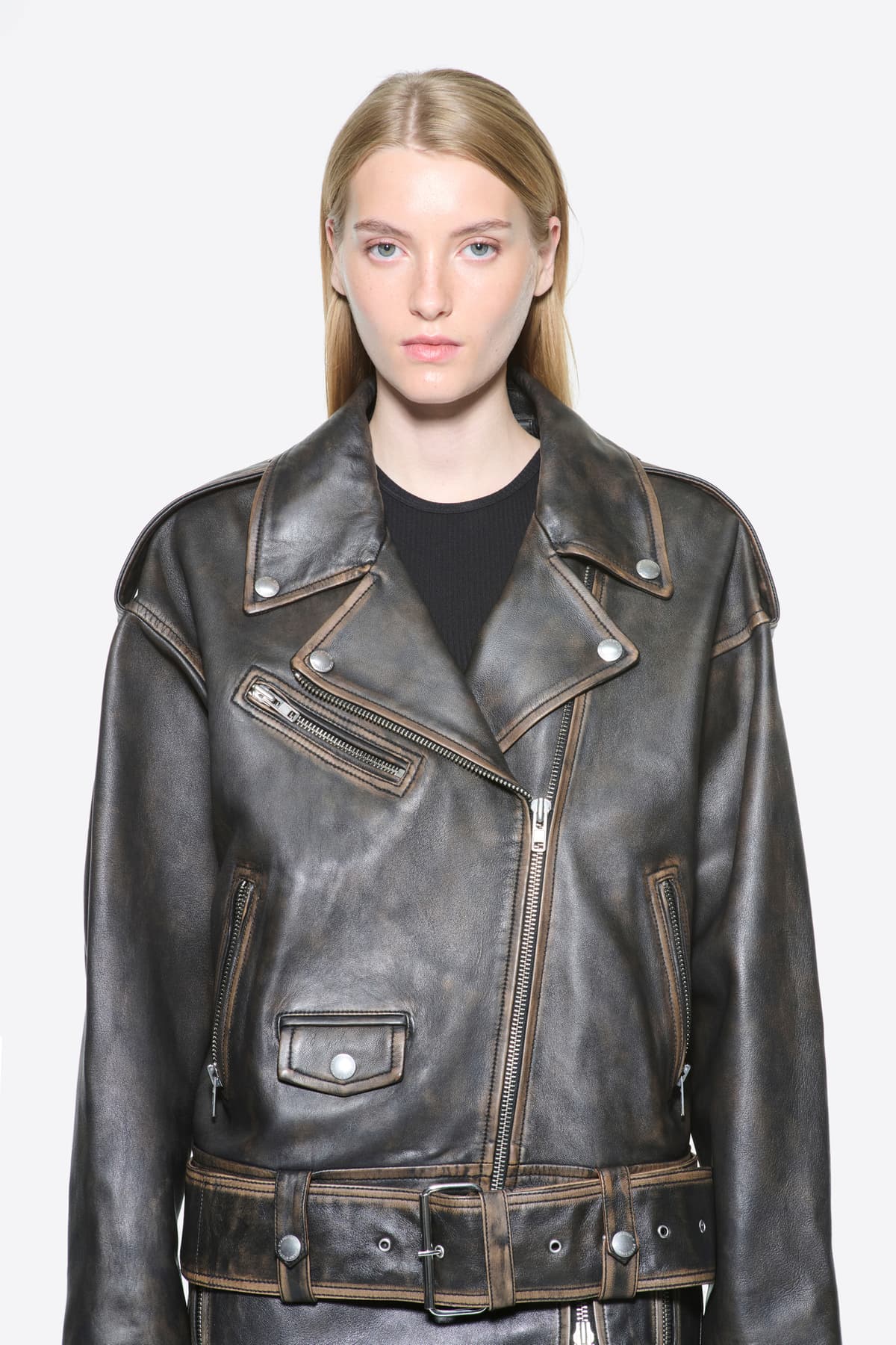 14998_031fa09cc7-66388-7030-89994-5-full