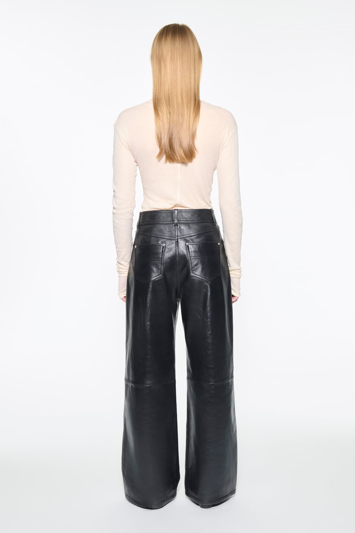 15002_db86b7c3f9-66393-7830-89900-3-full