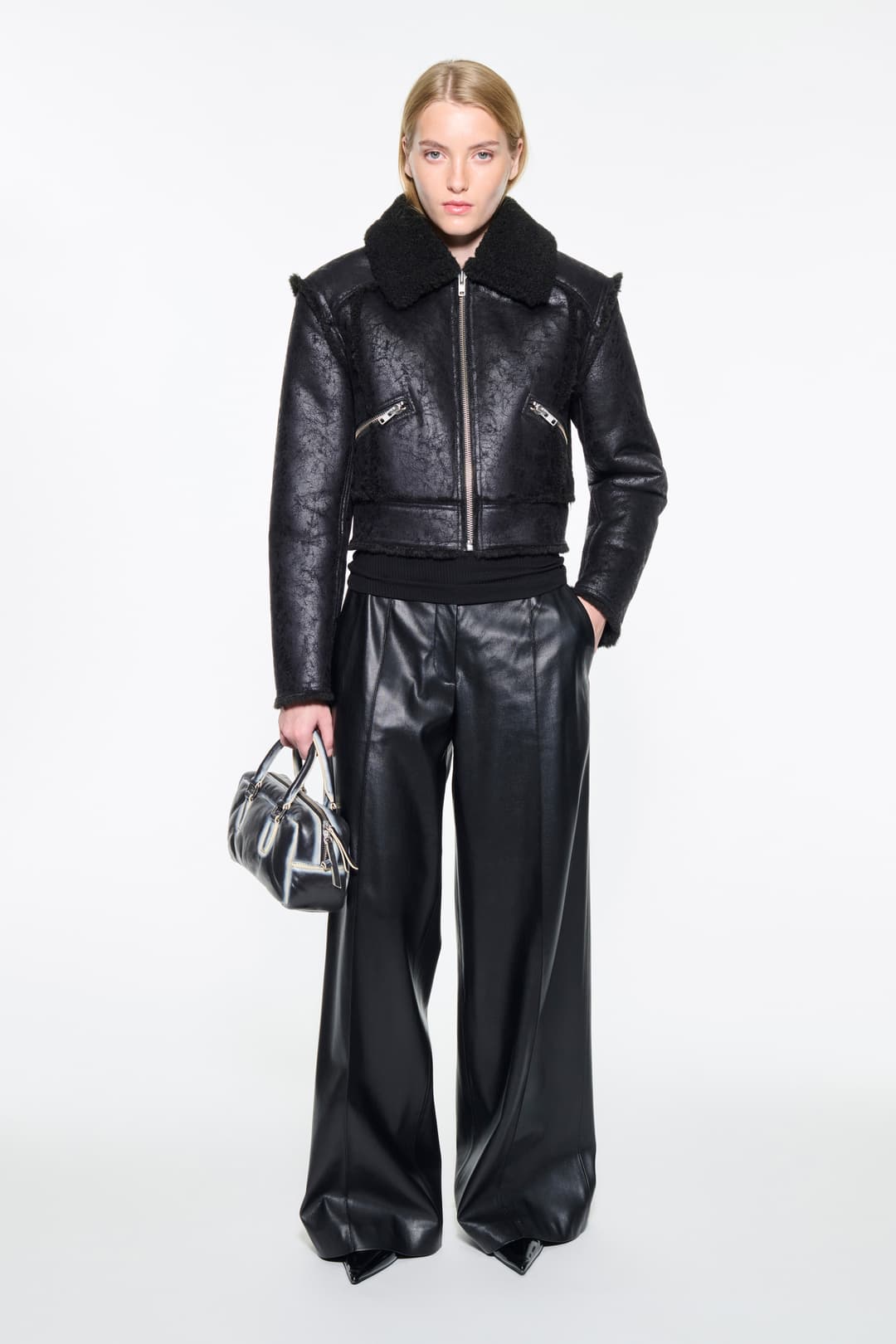 15006_b42054675c-66402-9996-88410-1-full