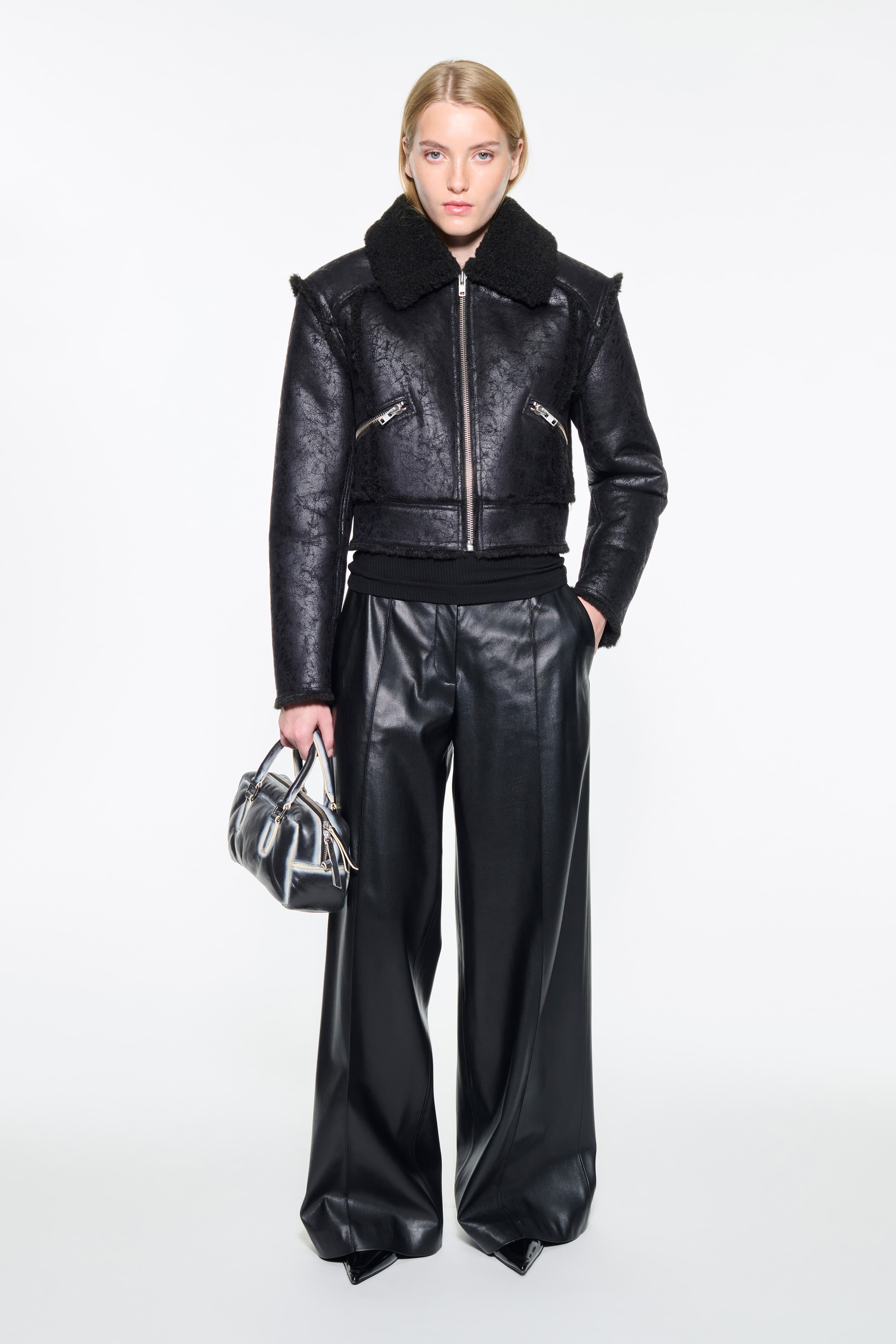 15006_b42054675c-66402-9996-88410-1-original