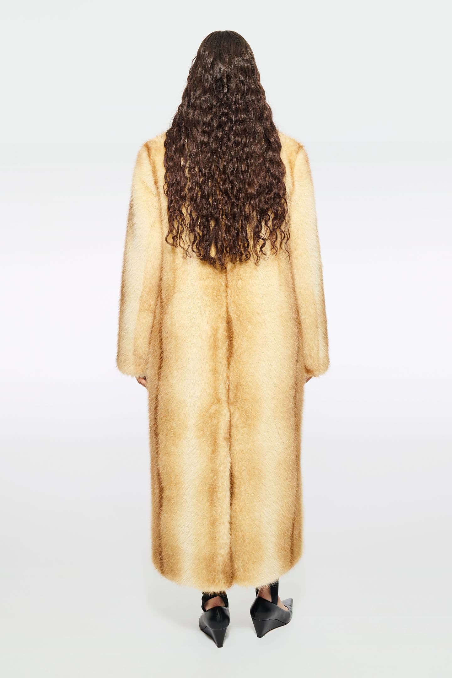 15010_02736b99cb-66410-901925210-4-original