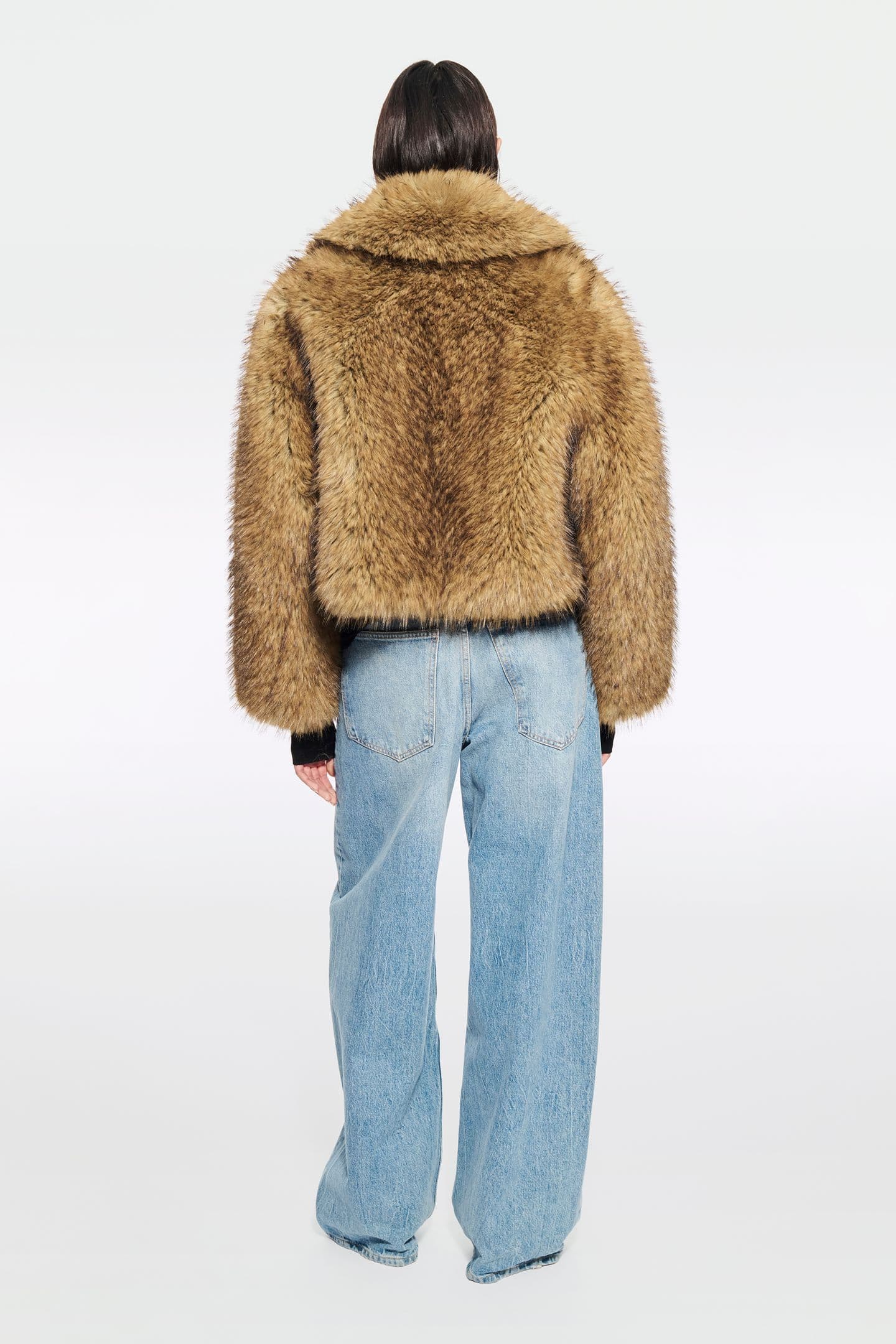 15195_6719cc4485-61701-940510200-4-original