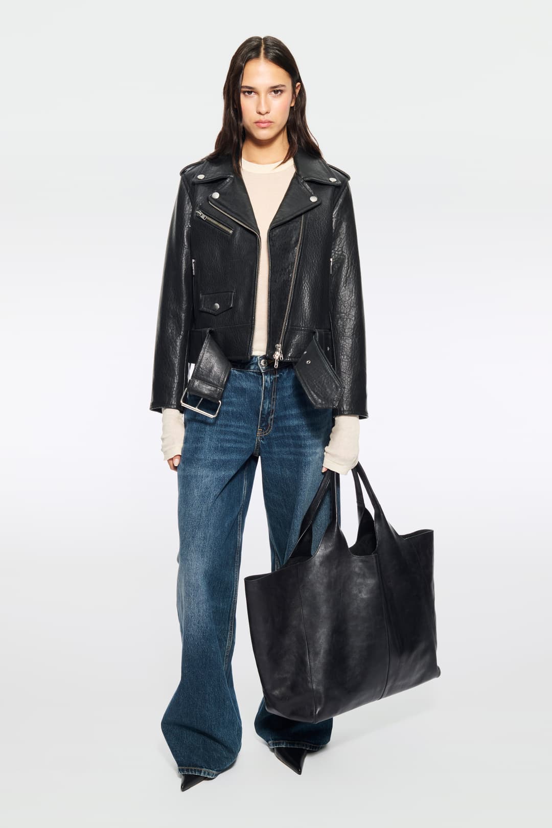 15198_0d5f867082-61792-7960-89900-1-full