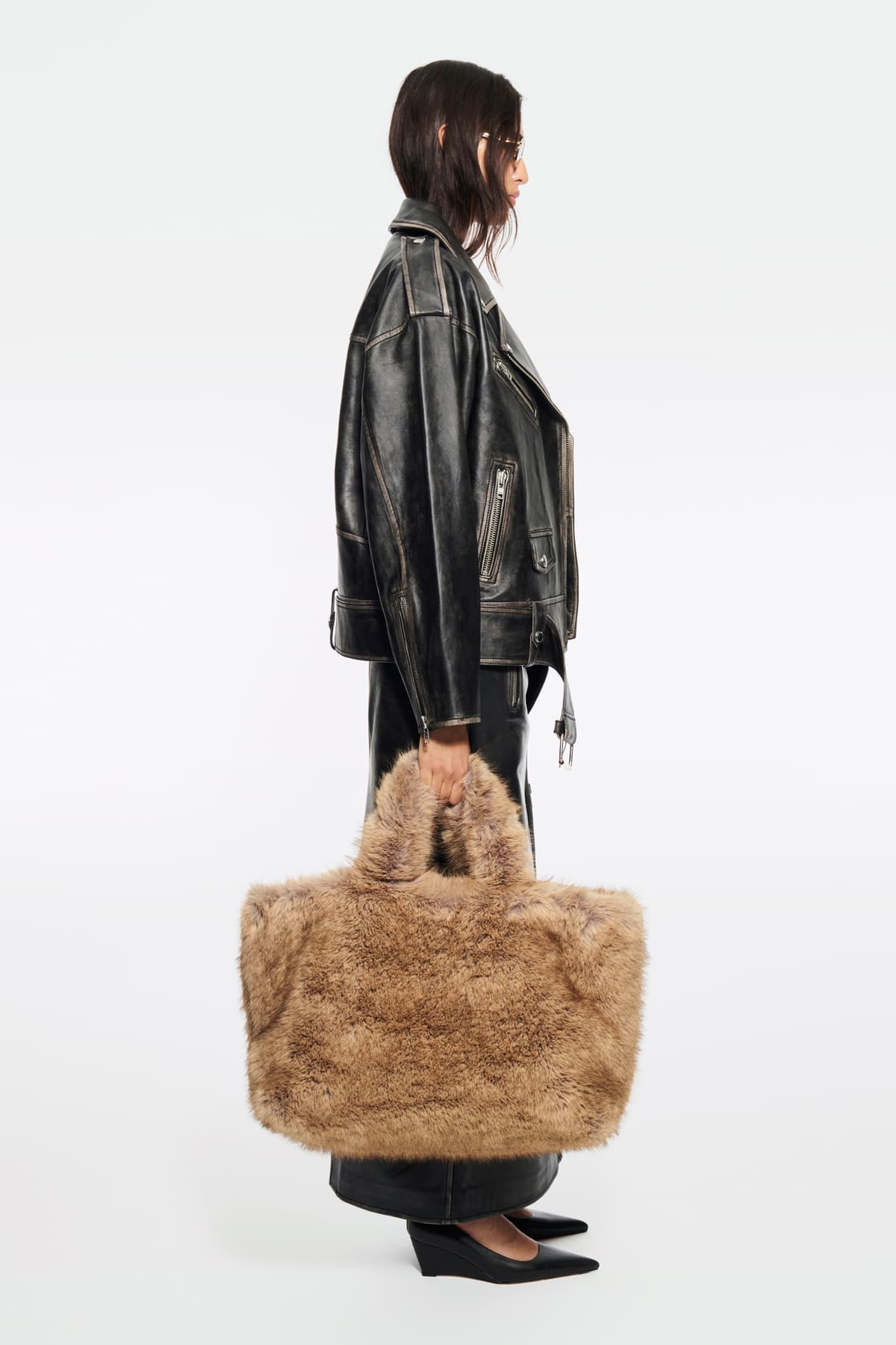 15206_7fa4a7461b-66388-7830-89994-3-full