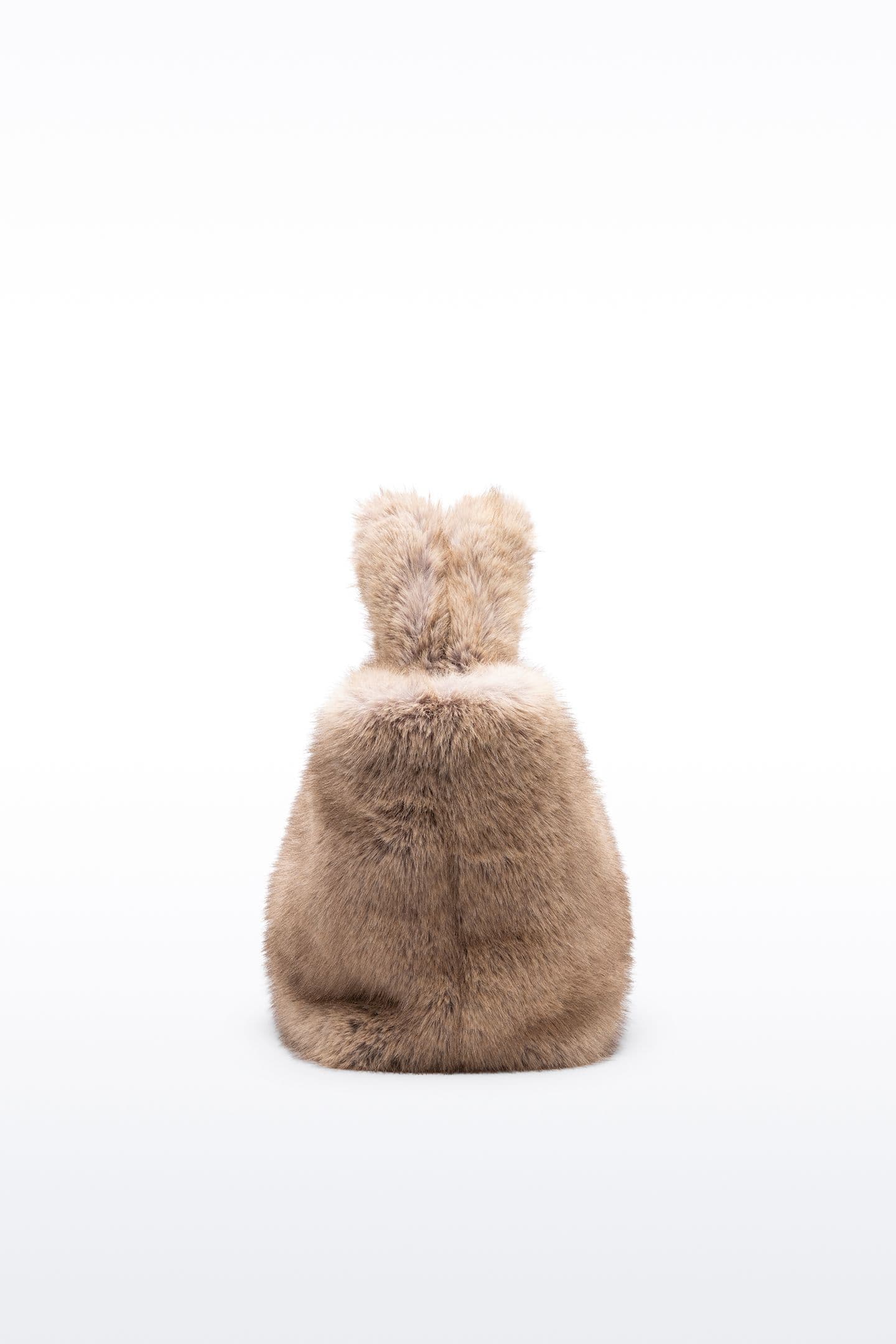 15207_00483e08b4-66401-939710200-5-original