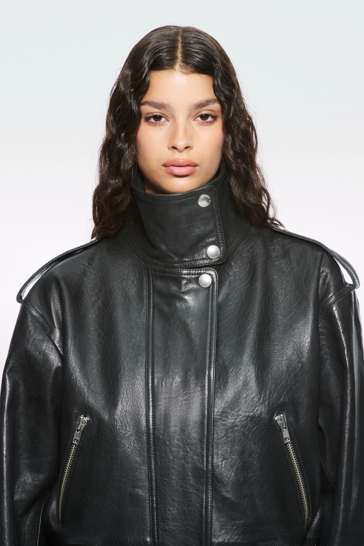 15211_b0fcdbb760-66526-7970-89900-5-full