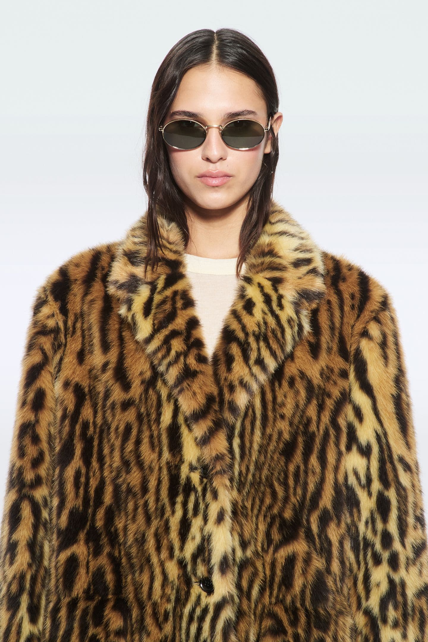 15218_8a00106744-66544-911740200-5-original