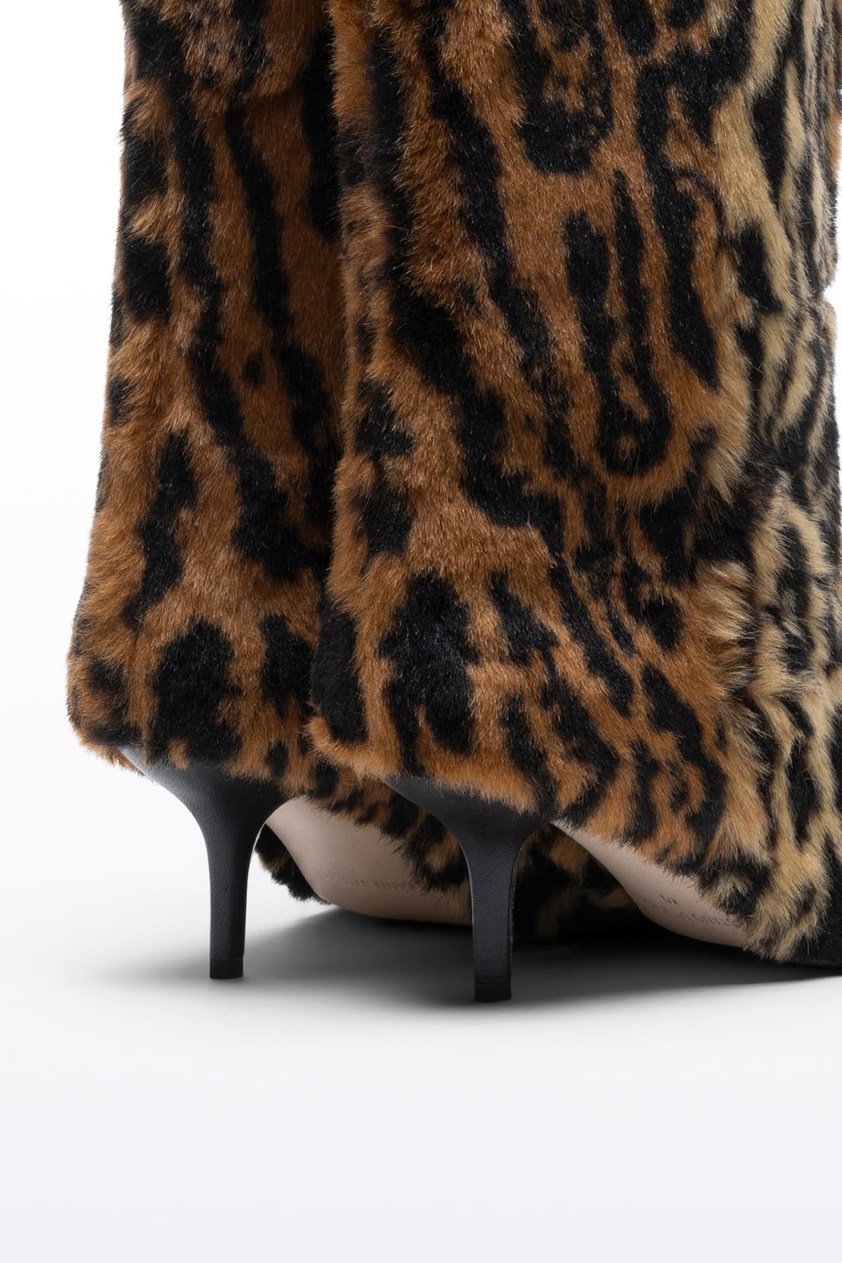 15237_e9f57938c4-66568-9403-12130-3-full