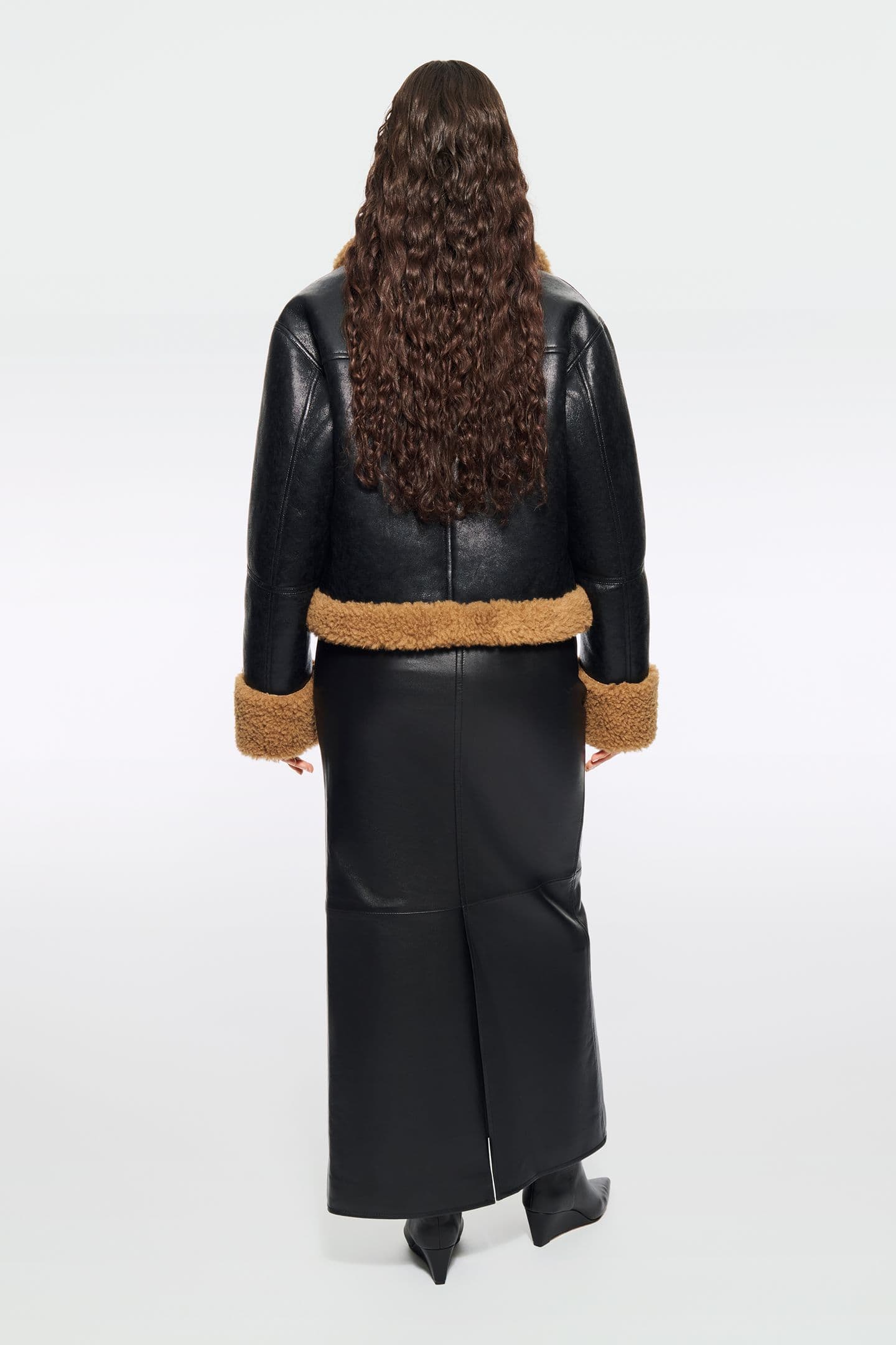 15242_5cf616a30c-66575-941288000-4-original