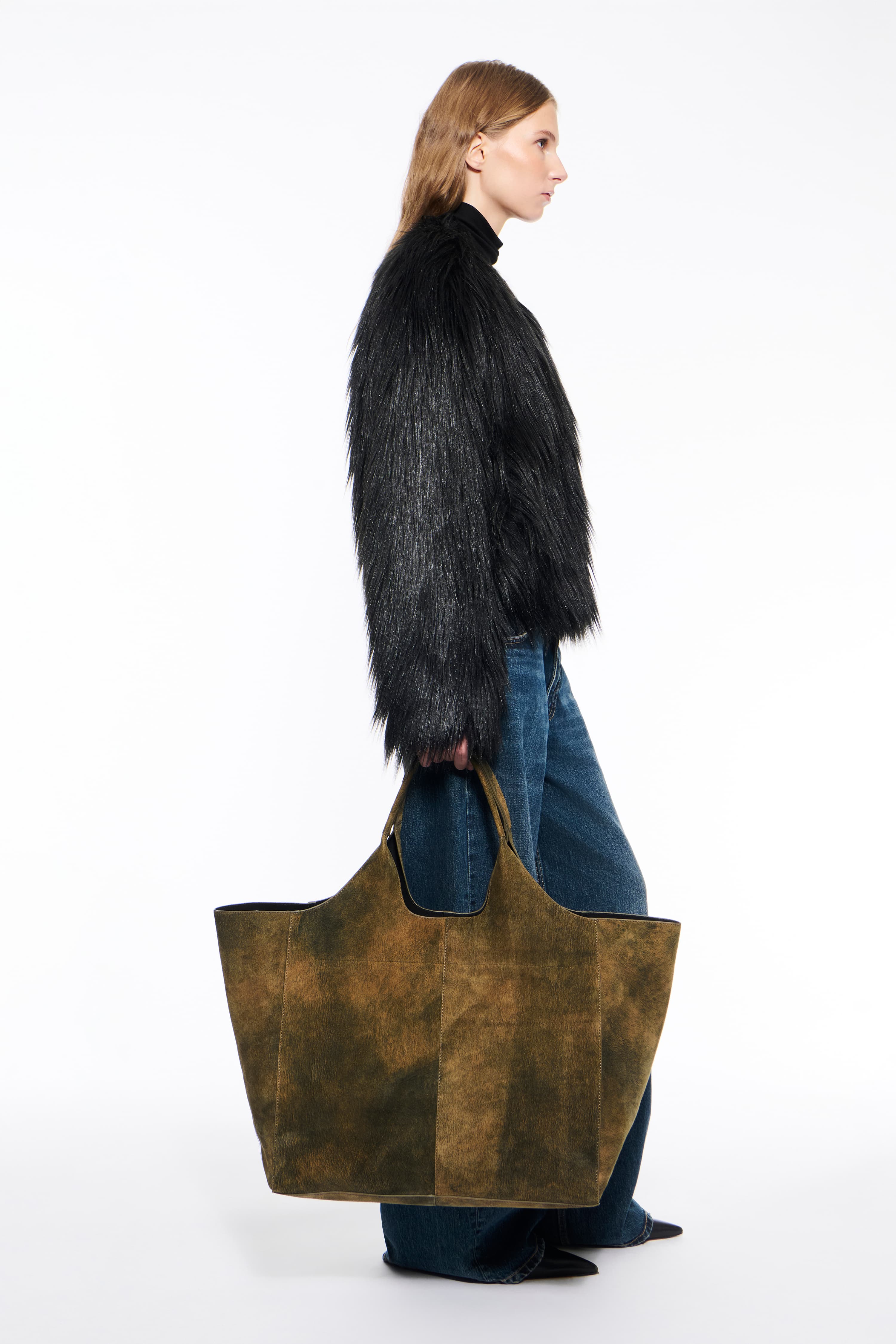 15397_7bb3bc4ef0-66612-904189900-3-original